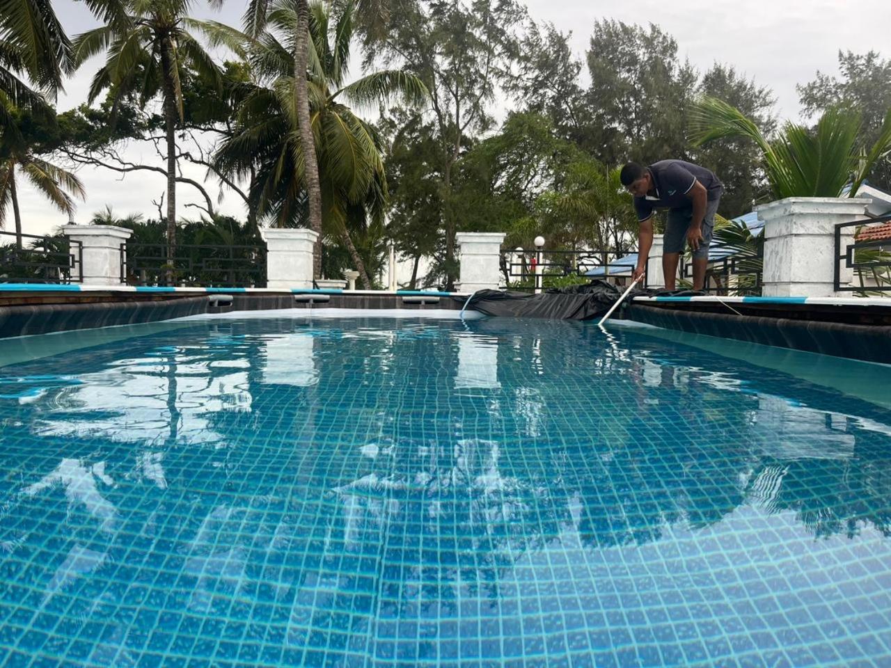 Ceylonta Beach Resort And Spa Hambantota Exterior foto