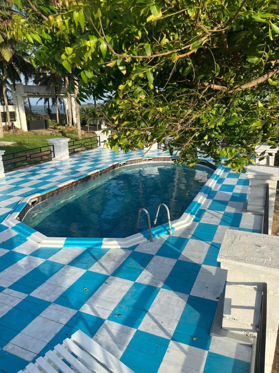 Ceylonta Beach Resort And Spa Hambantota Exterior foto